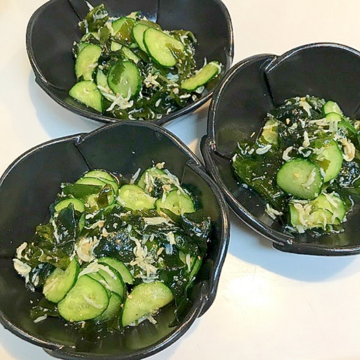 カルシウム補給に きゅうりとわかめとしらすの酢の物 レシピ 作り方 By えだ豆カシューナッツ 楽天レシピ カルシウム補給に きゅうりとわかめとしらすの酢の物 レシピ 作り方 By えだ豆カシューナッツ 楽天レシピ